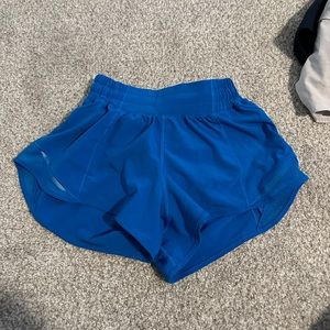 Lululemon Hotty Hot Short 2.5”